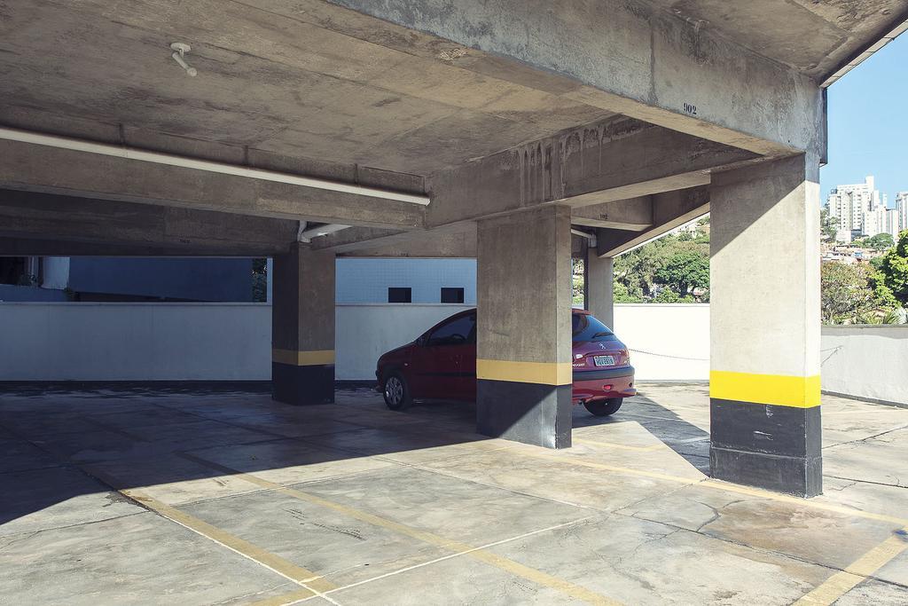Amplo Seguro Proximo Hospital Unimed Materdei Madre Teresa Apartman Belo Horizonte Kültér fotó
